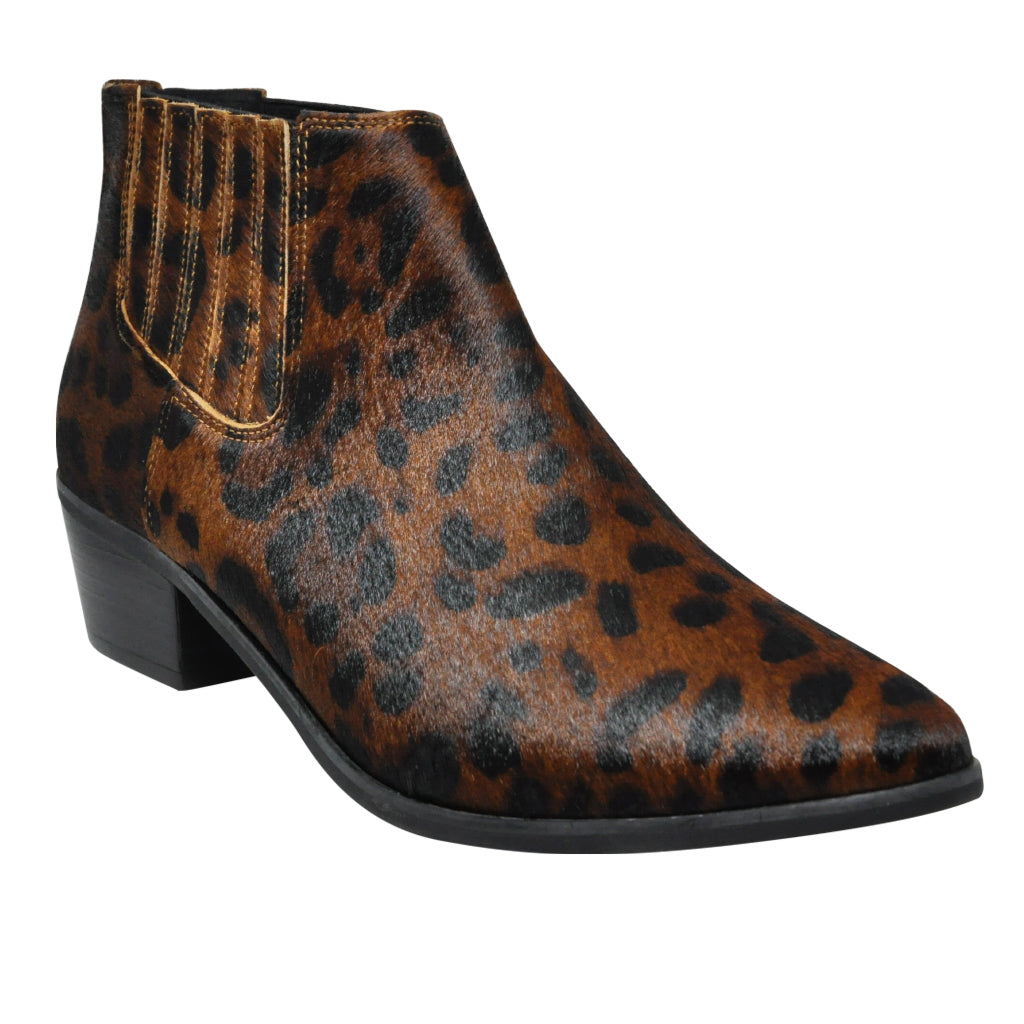Bota Cano Curto Pelo Onça Lia Line